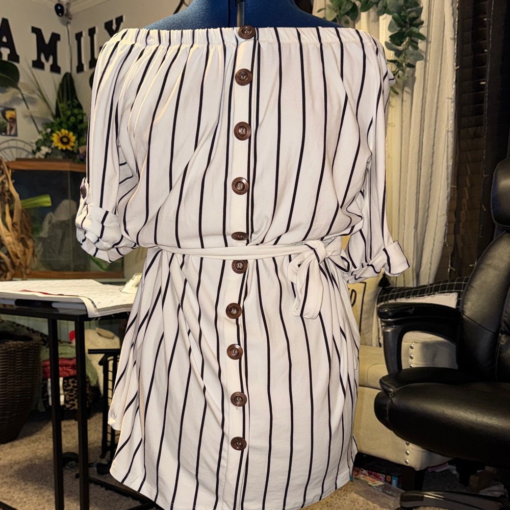 J for Justify White and Black Striped Off-Shoulder Dress